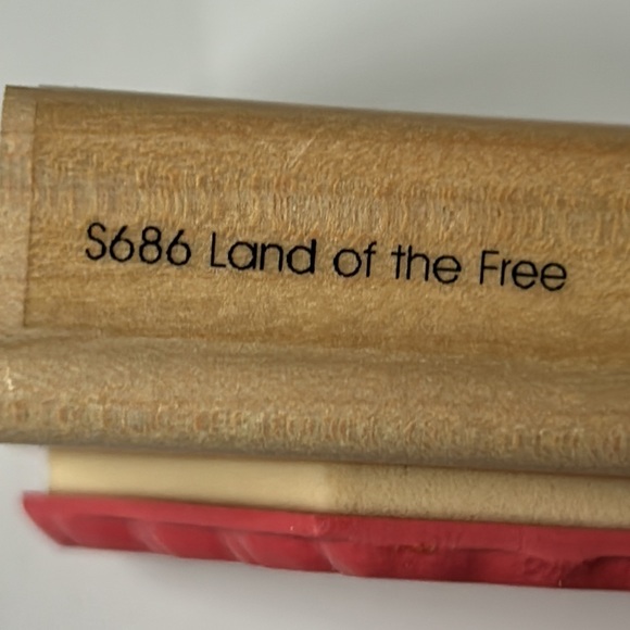 Land of the Free S686 stamp set - Picture 7 of 9